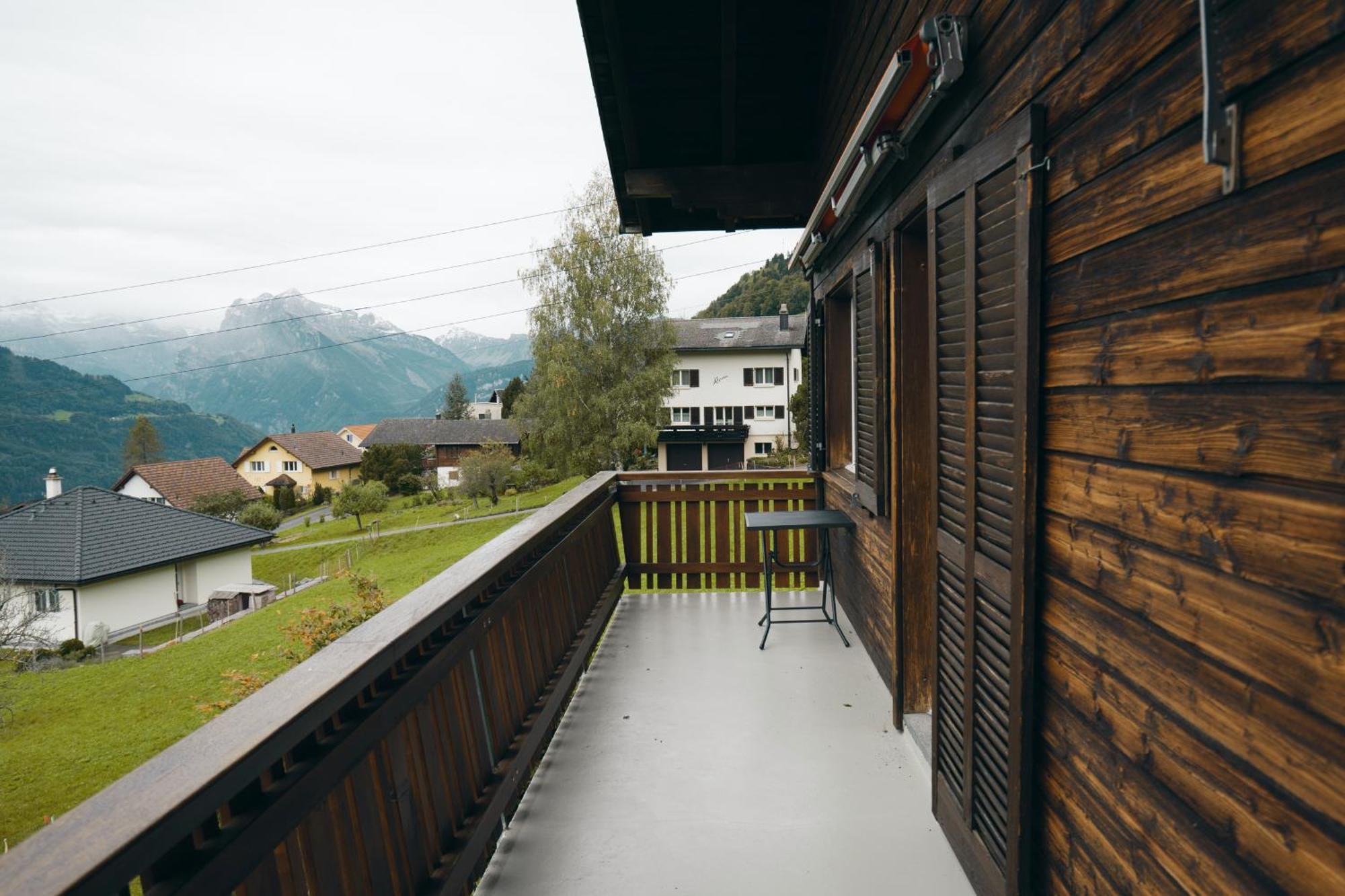 Apartment Im Chalet Biodola 암덴 외부 사진
