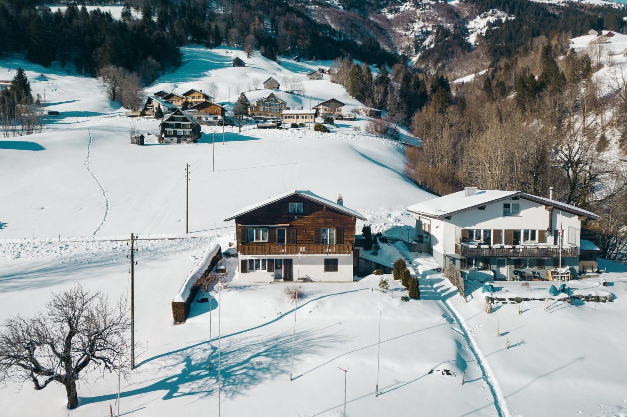 Apartment Im Chalet Biodola 암덴 외부 사진