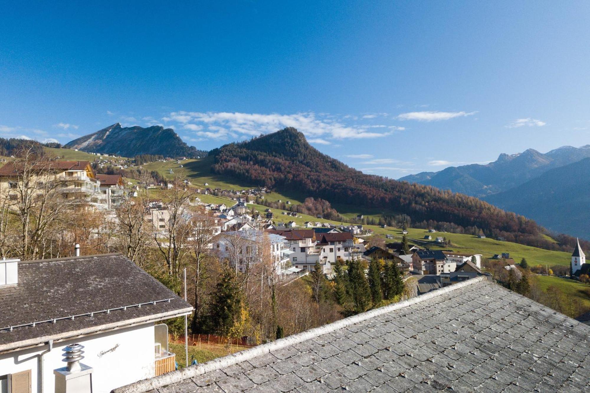 Apartment Im Chalet Biodola 암덴 외부 사진